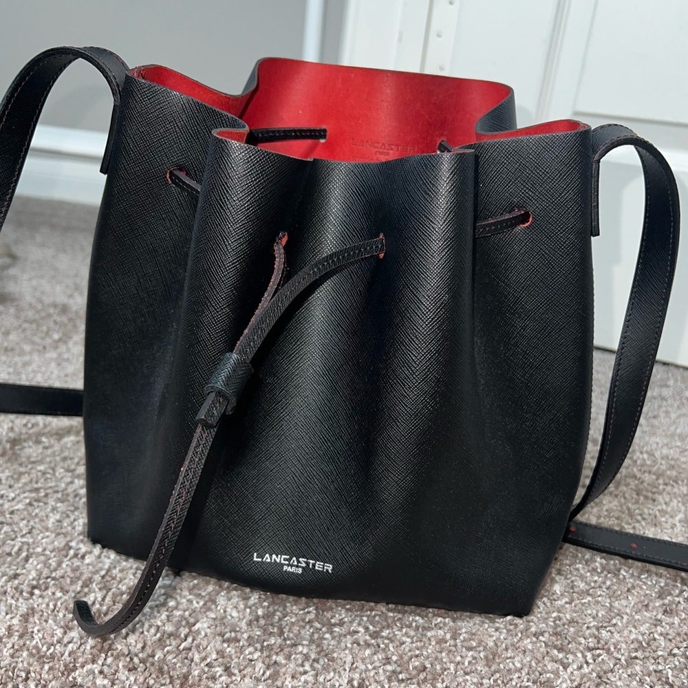 Lancaster Bucket Bag